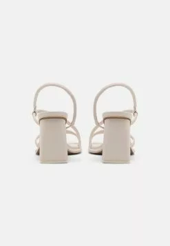 Call It Spring Vegan Luxe - Sandalen Met Hoge Hak - Ice -Call It Spring Winkel 03a2d17003a843f1aa98f85f50e2c649