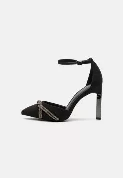 Call It Spring Winkel -Call It Spring Winkel 10638b63cc264578a4c7c9b6250a35e3