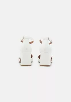 Call It Spring Vegan Daliaa - Klassieke Pumps - White 11 Call It Spring Vegan Daliaa - Klassieke Pumps - White -Call It Spring Winkel 90fbd7b2bf504d17aab48ec9a4778056