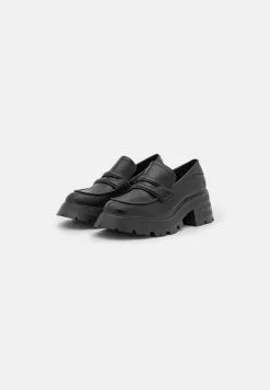 Call It Spring Vegan Vallaree - Plateaupumps - Black 10 Call It Spring Vegan Vallaree - Plateaupumps - Black -Call It Spring Winkel 980420100bfa414fb0f266939e4d3267