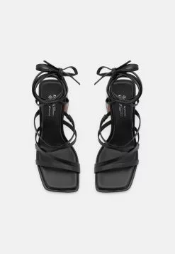 Call It Spring Vegan Carolyna - Sandalen - Black -Call It Spring Winkel c3126dda40af4bf28ccd205624ed028f