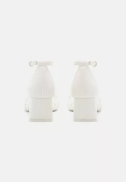 Call It Spring Vickie - Sandalen - White -Call It Spring Winkel c5a680a80d2044ea8fc1f665d070a288