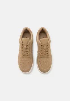 Call It Spring Fresh - Sneakers Laag - Light Brown 13 Call It Spring Fresh - Sneakers Laag - Light Brown -Call It Spring Winkel c6a923ad5eba40819ec01fcfda99b605