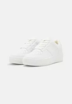 Call It Spring Fresh - Sneakers Laag - White -Call It Spring Winkel cc149fde3a594f5bbd053ec6a4f524ef