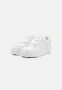 Call It Spring Fresh - Sneakers Laag - White Overflow -Call It Spring Winkel d3289bebaaed4812a024fff94c5ec381