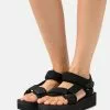 Call It Spring Tinsley - Sandalen Met Plateauzool - Black 1 Call It Spring Tinsley - Sandalen Met Plateauzool - Black -Call It Spring Winkel d3ac2e7b0bb542b8b2065c7957db534c