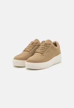 Call It Spring Fresh - Sneakers Laag - Light Brown 10 Call It Spring Fresh - Sneakers Laag - Light Brown -Call It Spring Winkel efad5f9997a14e1796f5b02871bf6273